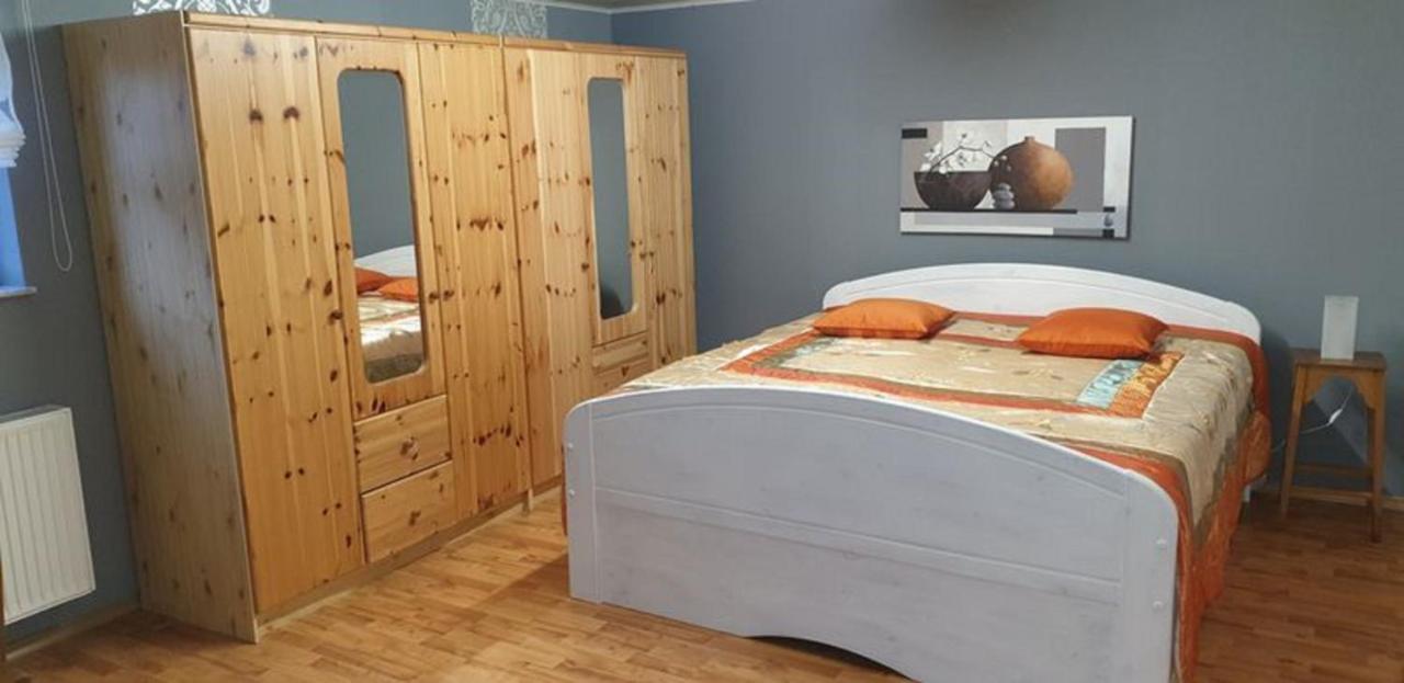 Gutwin Apartament *